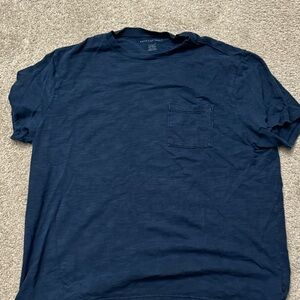American Eagle T-Shirt. Size XXL